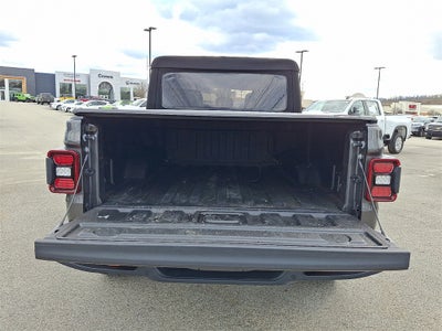 2022 Jeep Gladiator Mojave