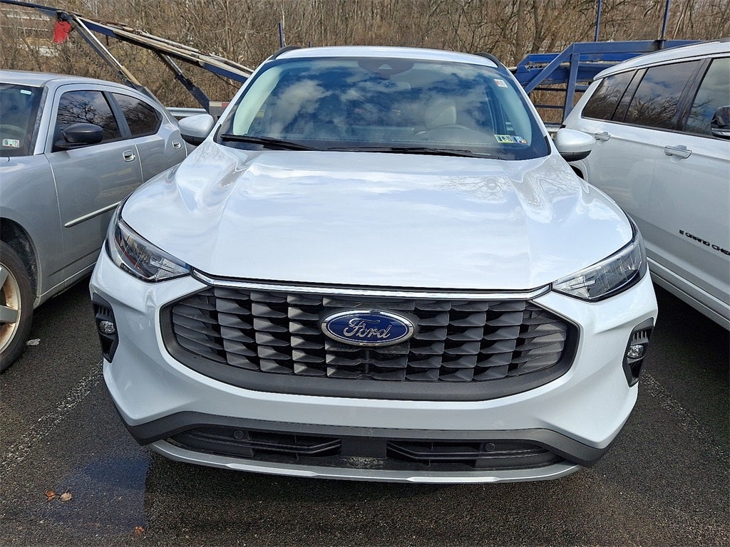 2025 Ford Escape Plug-In Hybrid Base