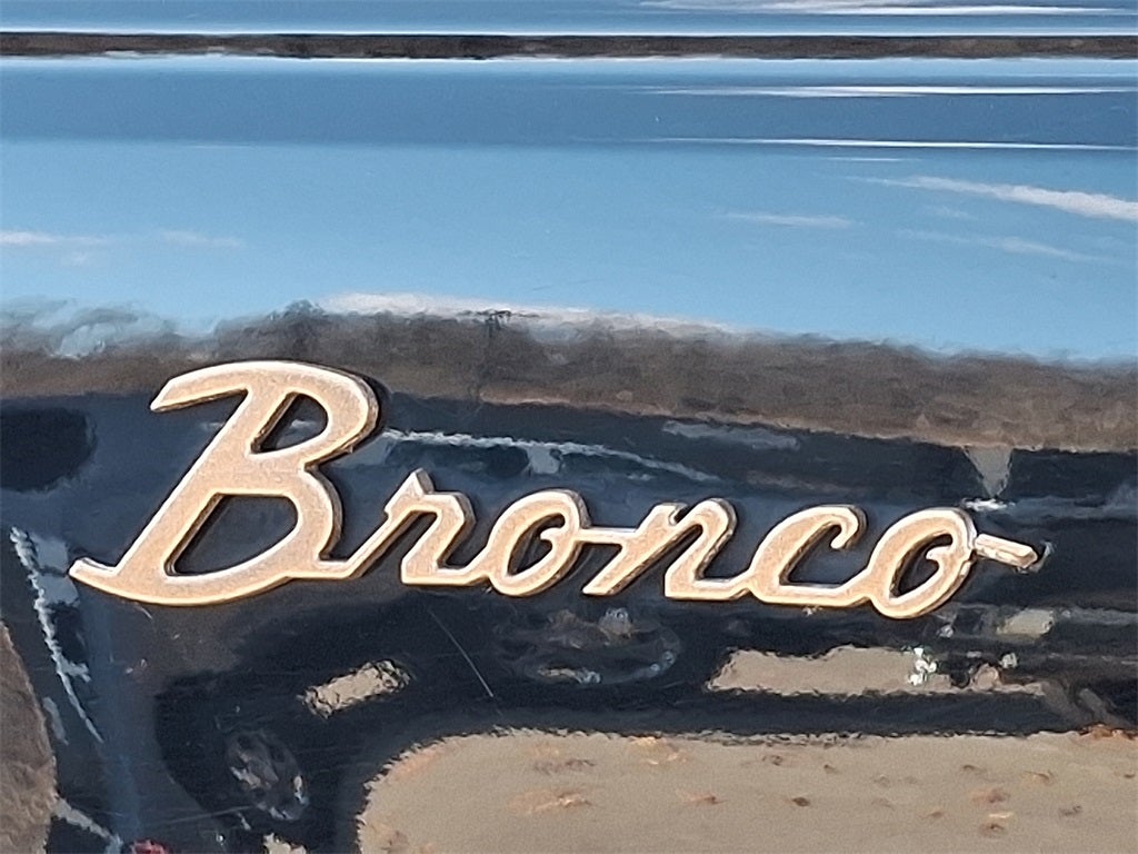 2022 Ford Bronco Base