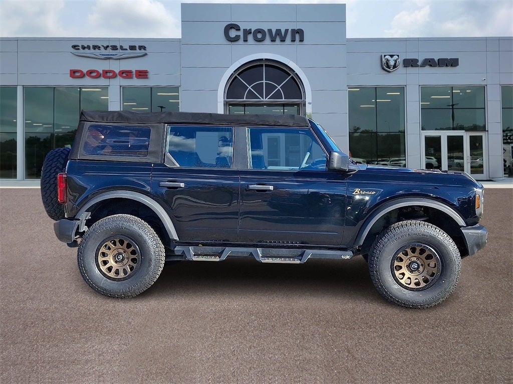 2022 Ford Bronco Base