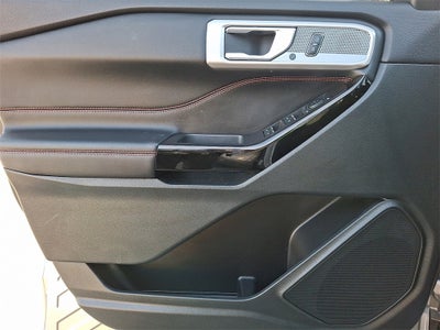 2024 Ford Explorer ST-Line