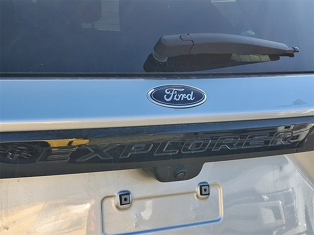 2024 Ford Explorer ST-Line