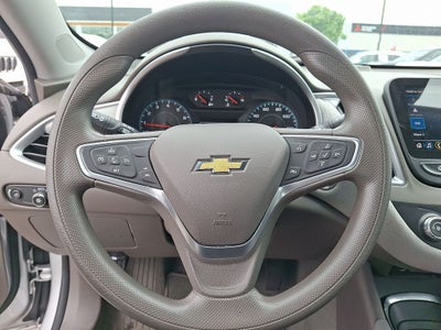 2022 Chevrolet Malibu LS 1FL