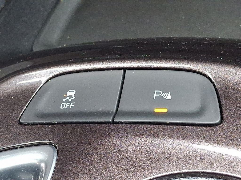 2022 Chevrolet Malibu LS 1FL