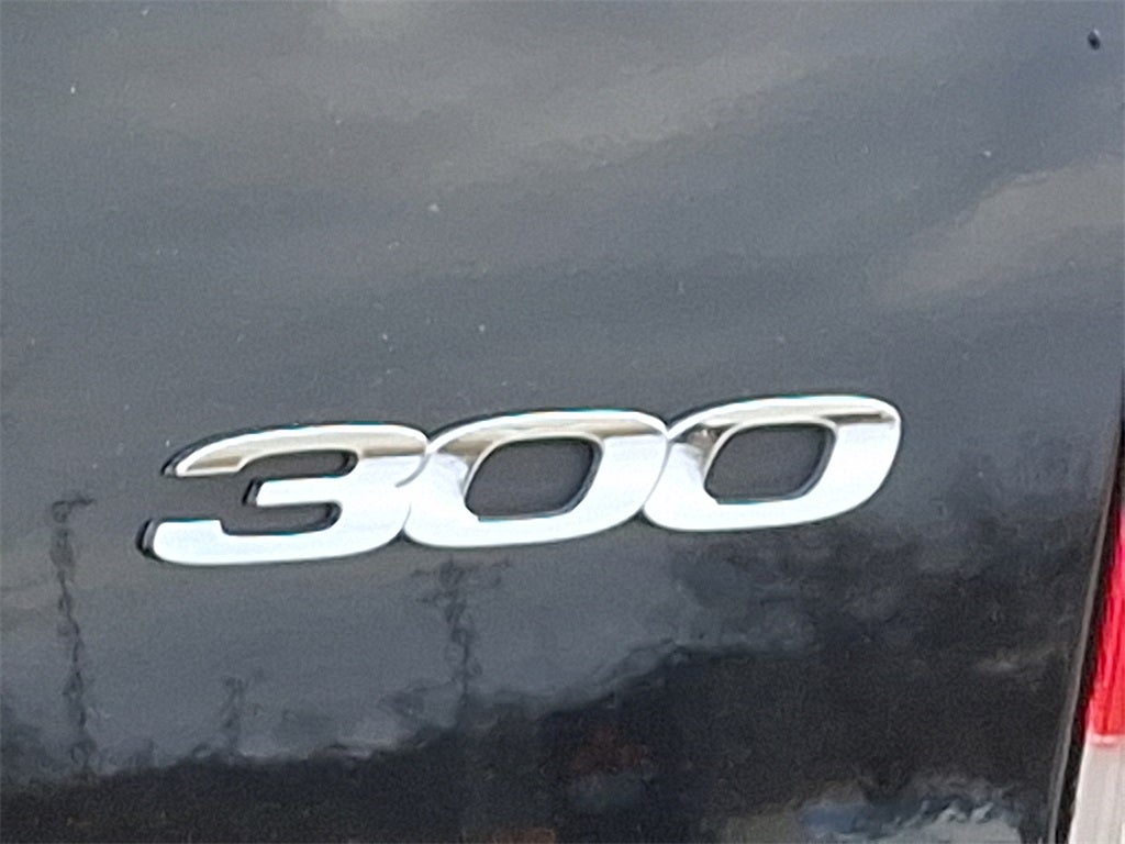 2021 Chrysler 300 Touring
