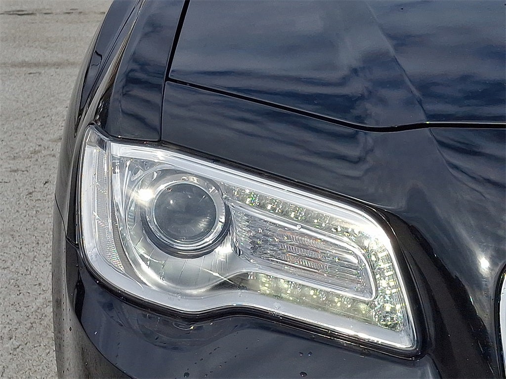 2021 Chrysler 300 Touring