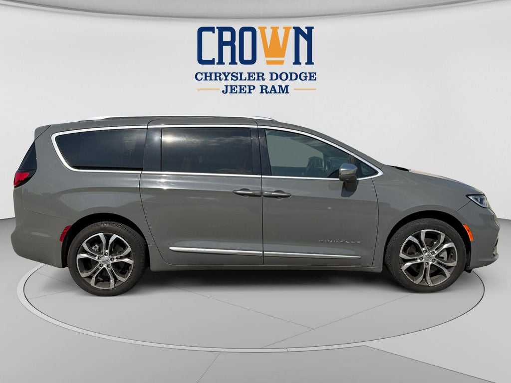 2022 Chrysler Pacifica Pinnacle