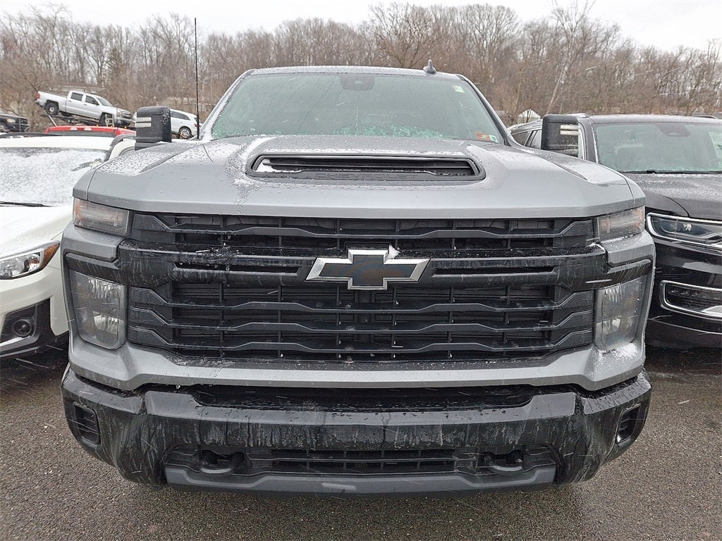 2026 Chevrolet Silverado 2500HD Custom