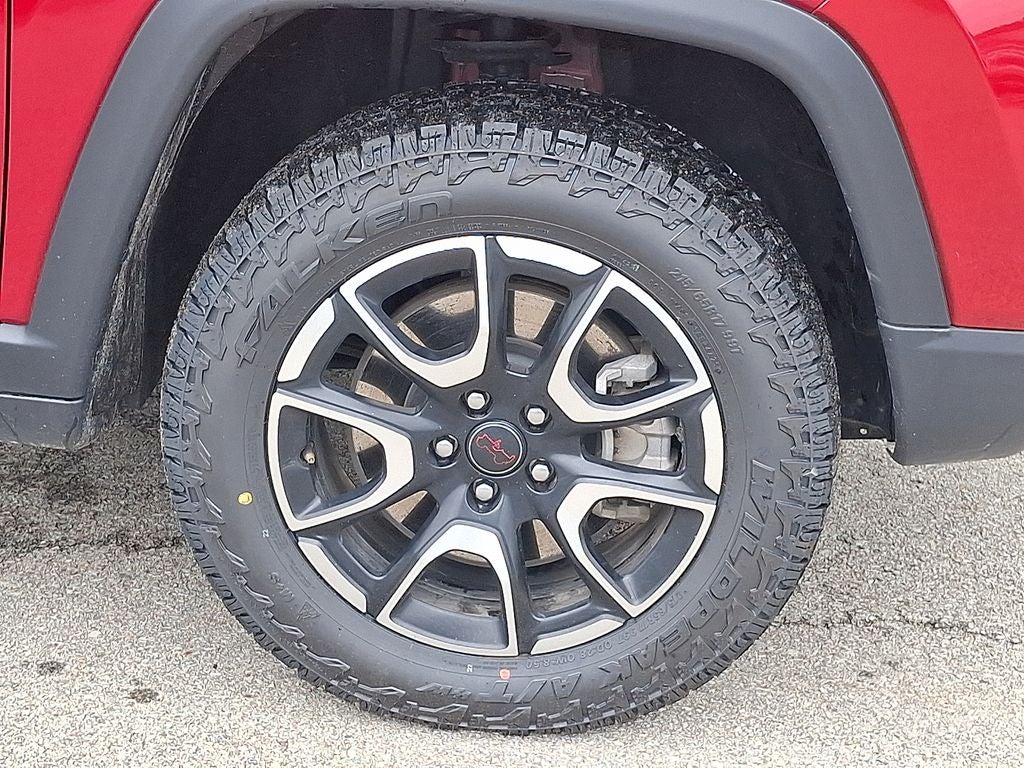 2025 Jeep Compass Trailhawk