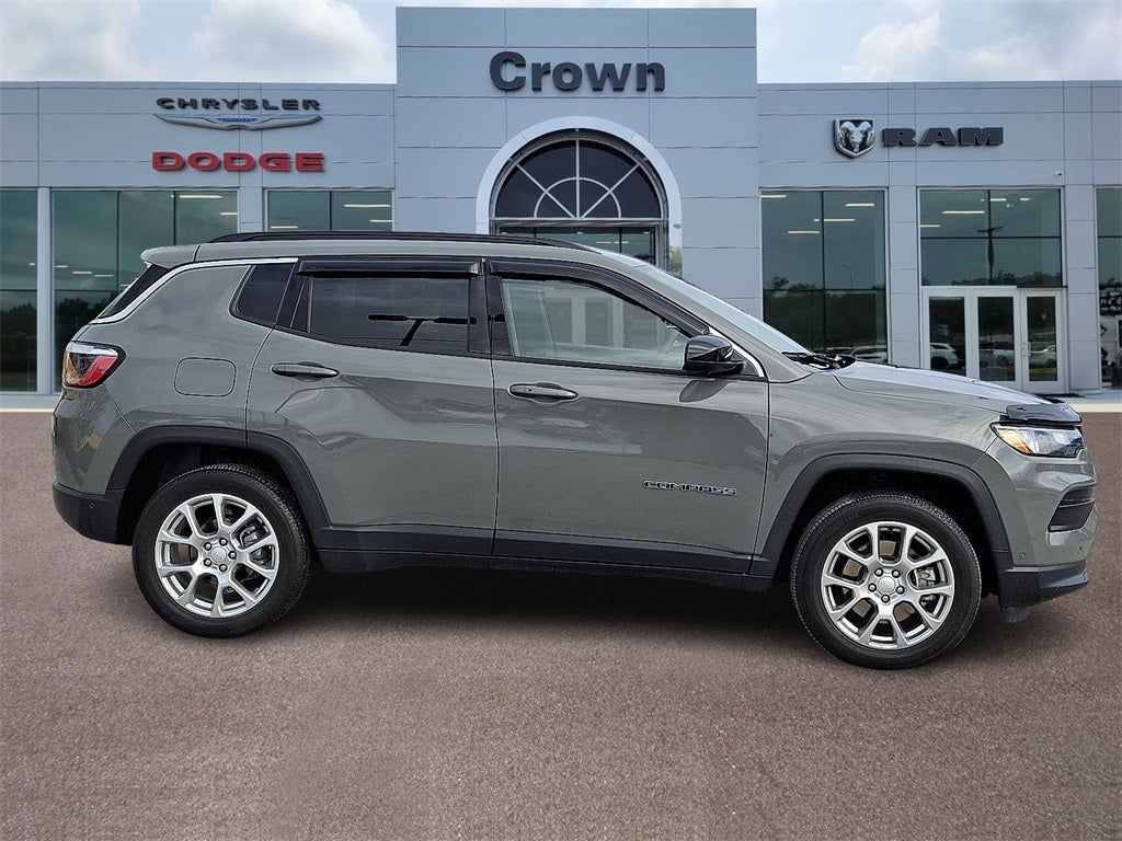 2024 Jeep Compass Latitude Lux