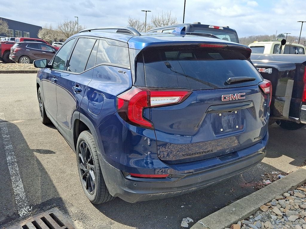 2023 GMC Terrain SLT