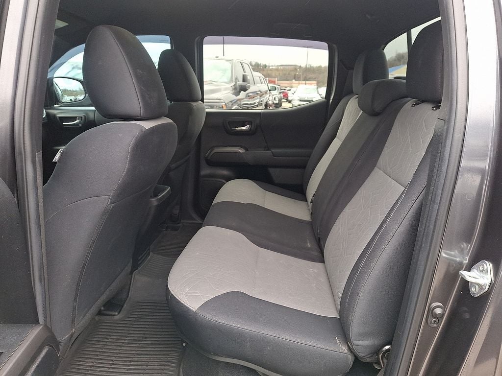 2022 Toyota Tacoma TRD Off-Road V6