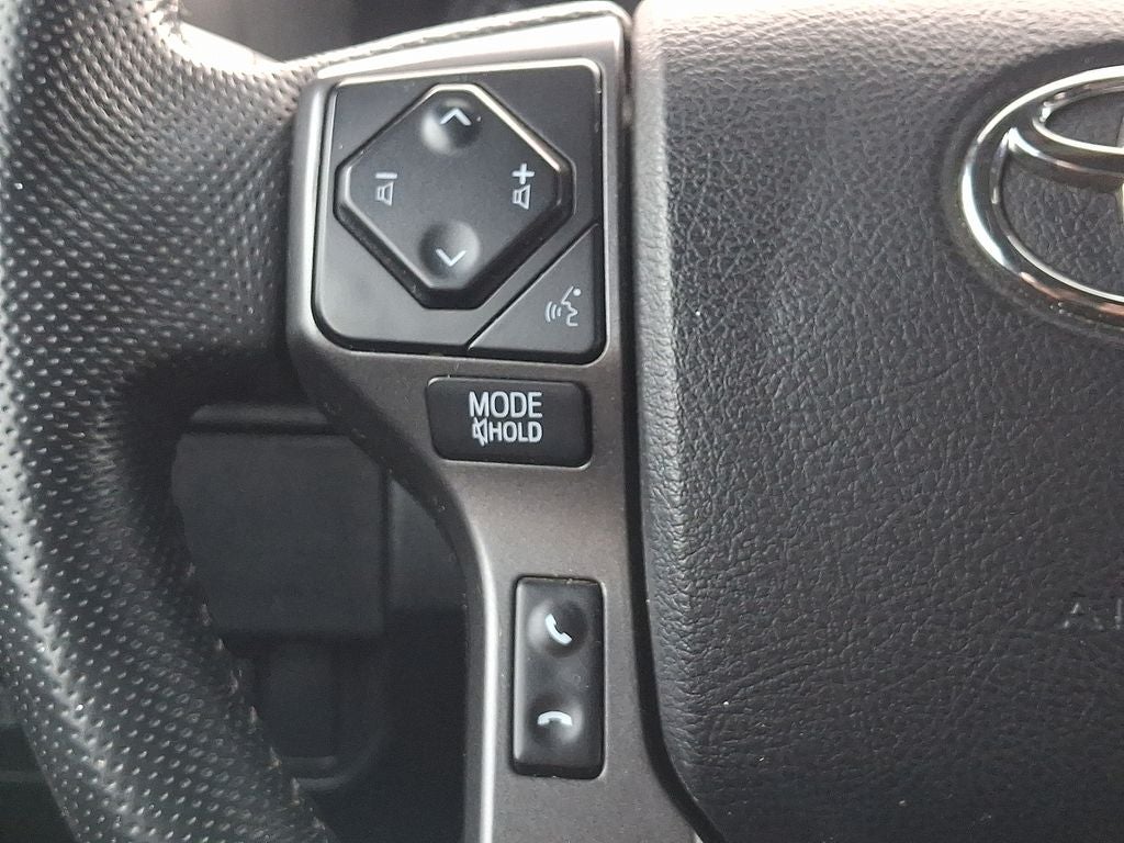 2022 Toyota Tacoma TRD Off-Road V6