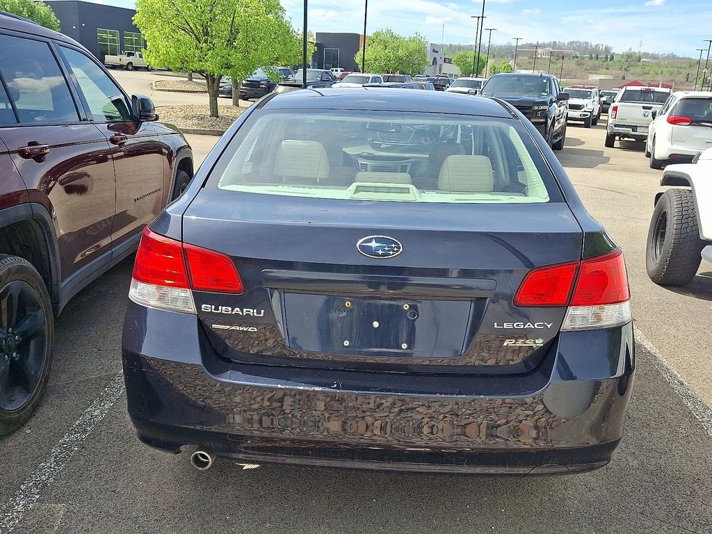 2013 Subaru Legacy 2.5i Premium