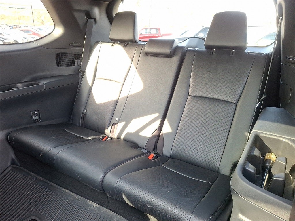 2025 Toyota Grand Highlander Hybrid Base