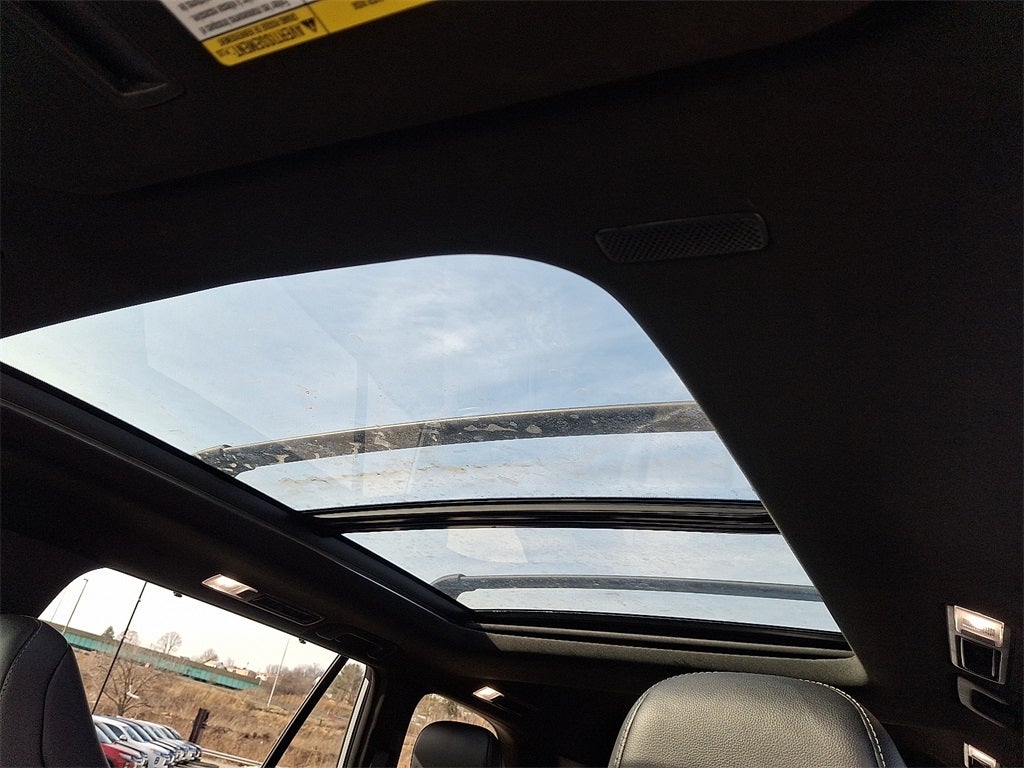 2025 Toyota Grand Highlander Hybrid Base