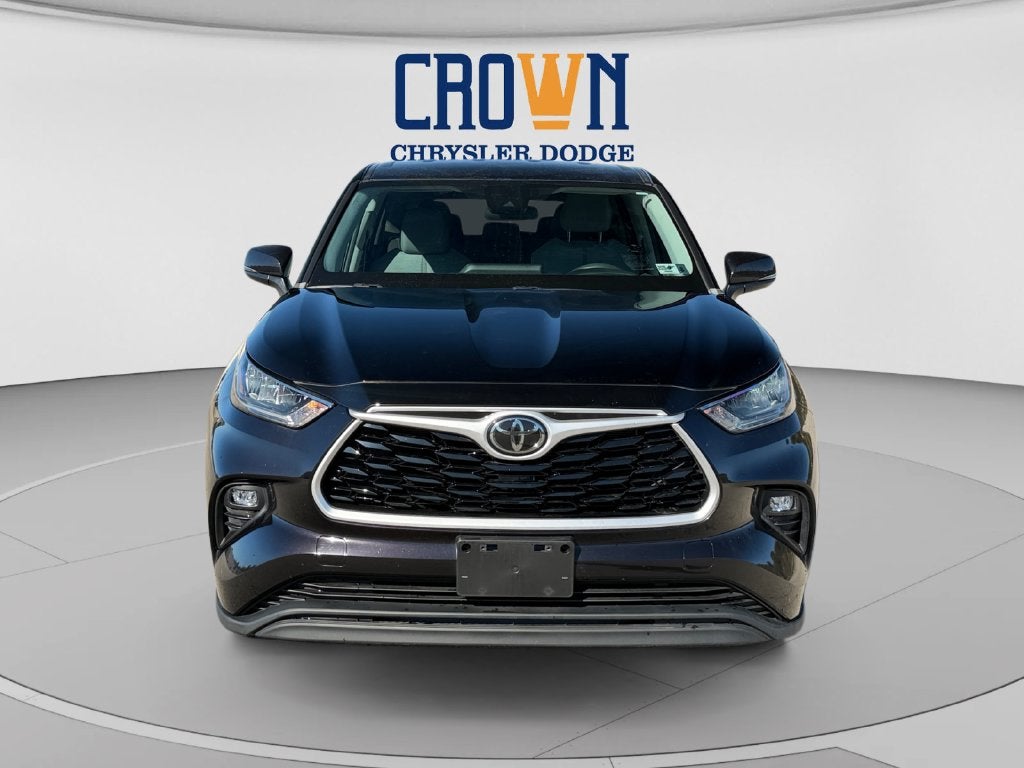2020 Toyota Highlander LE