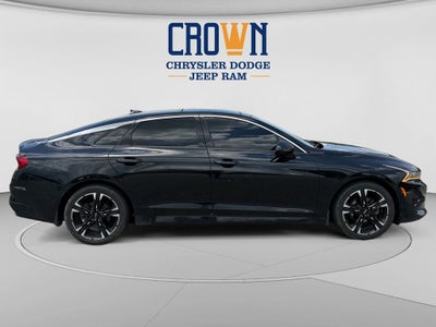 2022 Kia K5 GT-Line