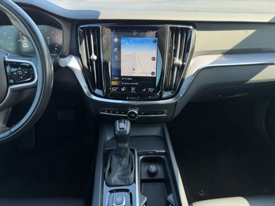 2020 Volvo S60 T5 Momentum