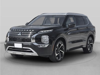 2025 Mitsubishi Outlander Base