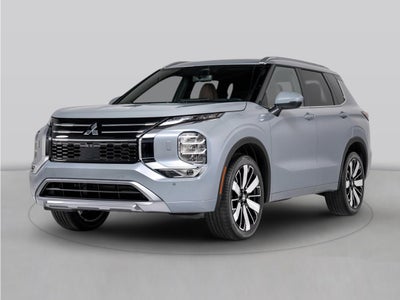 2025 Mitsubishi Outlander Base