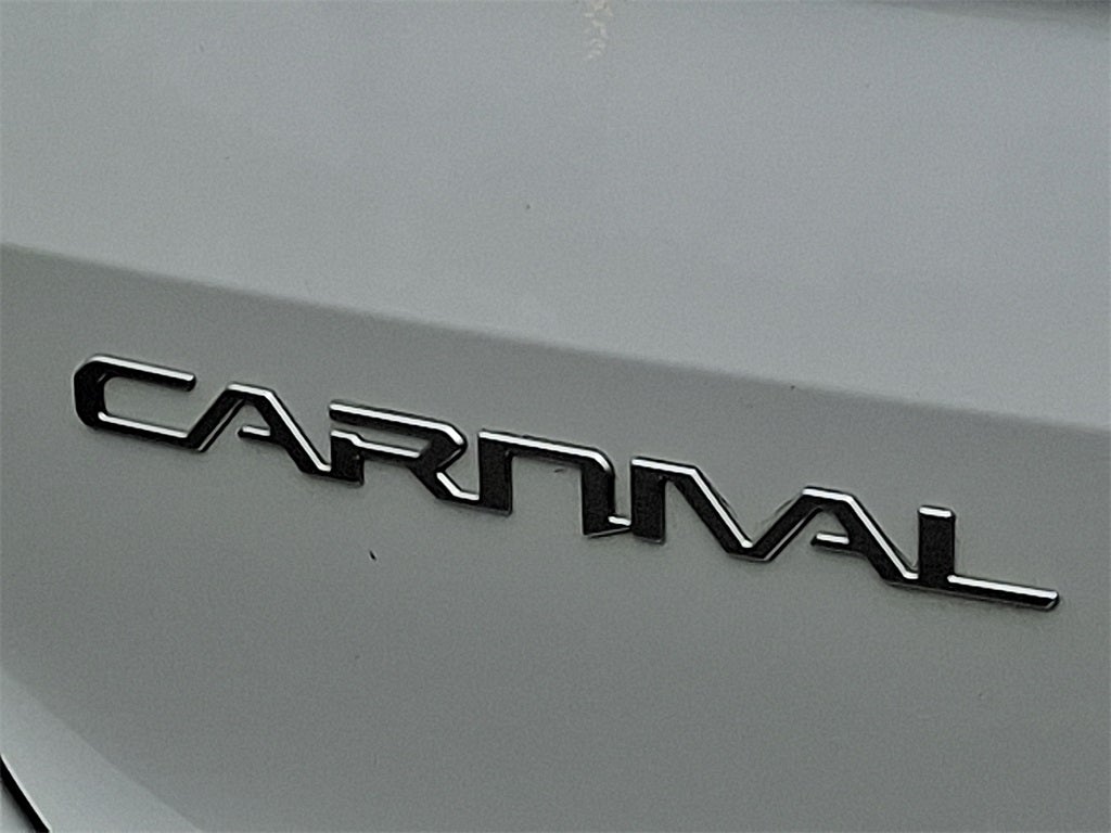 2024 Kia Carnival EX