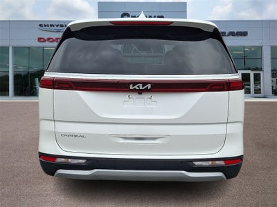2024 Kia Carnival EX