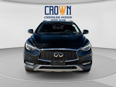 2017 INFINITI QX30 Premium
