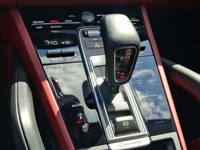 2022 Porsche Cayenne S Platinum Edition