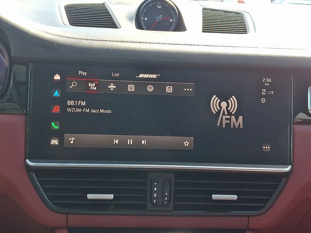 2022 Porsche Cayenne S Platinum Edition