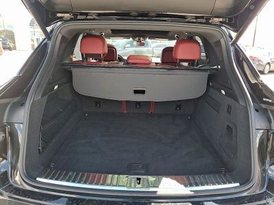 2022 Porsche Cayenne S Platinum Edition