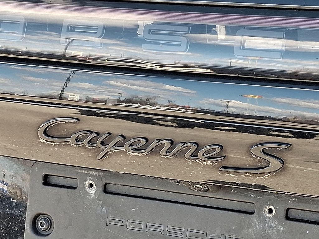 2022 Porsche Cayenne S Platinum Edition