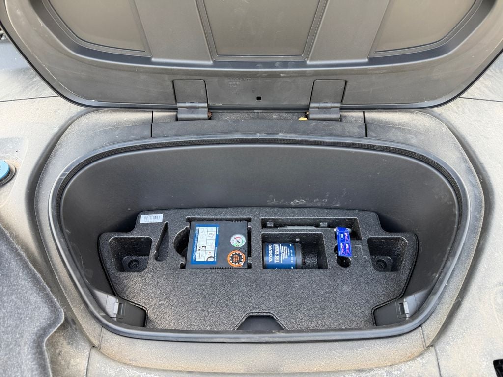 2023 Volvo XC40 Recharge Pure Electric Twin Plus