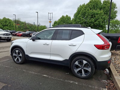 2023 Volvo XC40 Ultimate