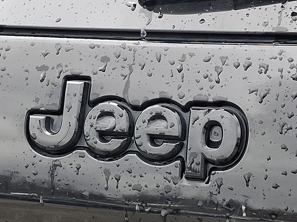 2021 Jeep Cherokee Altitude