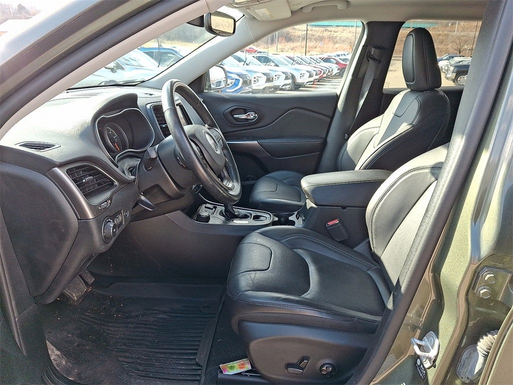 2021 Jeep Cherokee Latitude Lux