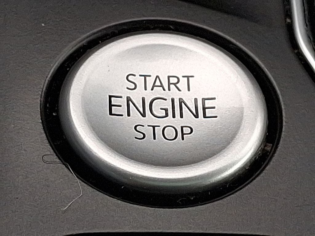 2022 Volkswagen Atlas Cross Sport 2.0T SE w/Technology