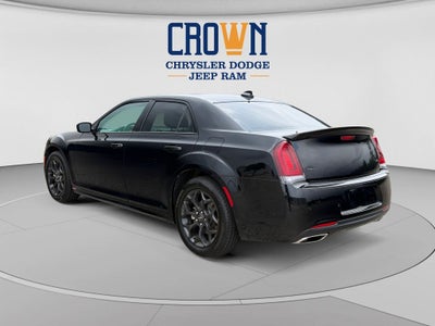2021 Chrysler 300 Touring