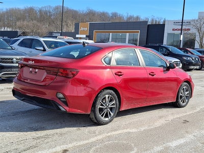 2023 Kia Forte LXS