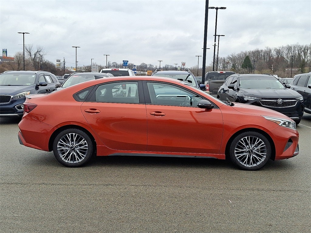 2022 Kia Forte GT-Line