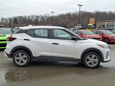 2021 Nissan Kicks S