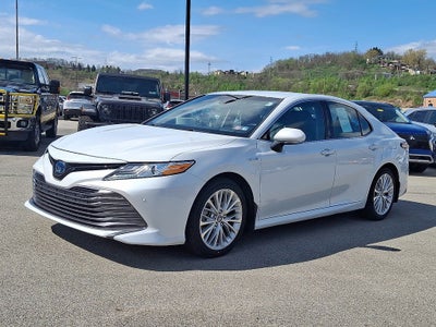 2018 Toyota Camry Hybrid XLE
