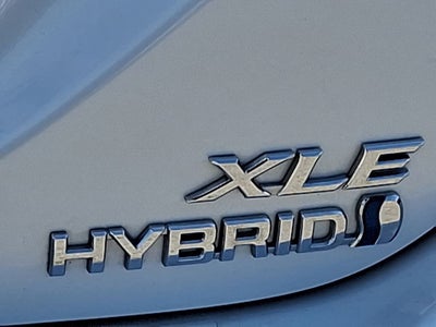 2018 Toyota Camry Hybrid XLE