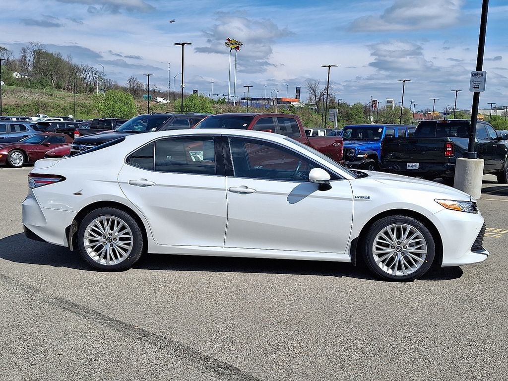2018 Toyota Camry Hybrid XLE