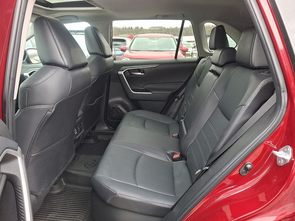 2023 Toyota RAV4 Hybrid XLE Premium