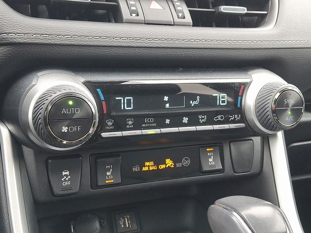 2023 Toyota RAV4 Hybrid XLE Premium