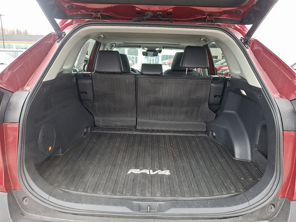 2023 Toyota RAV4 Hybrid XLE Premium