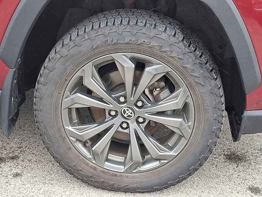 2023 Toyota RAV4 Hybrid XLE Premium