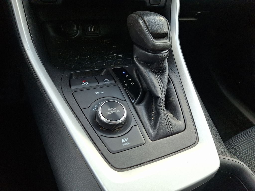 2023 Toyota RAV4 Hybrid LE