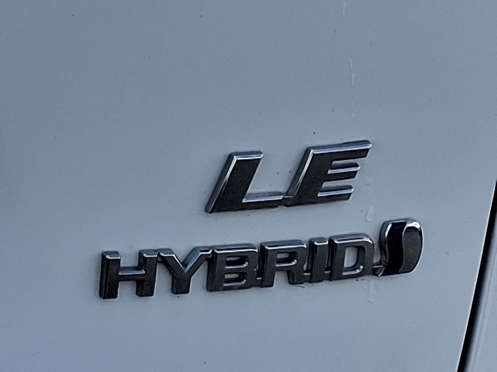 2023 Toyota RAV4 Hybrid LE